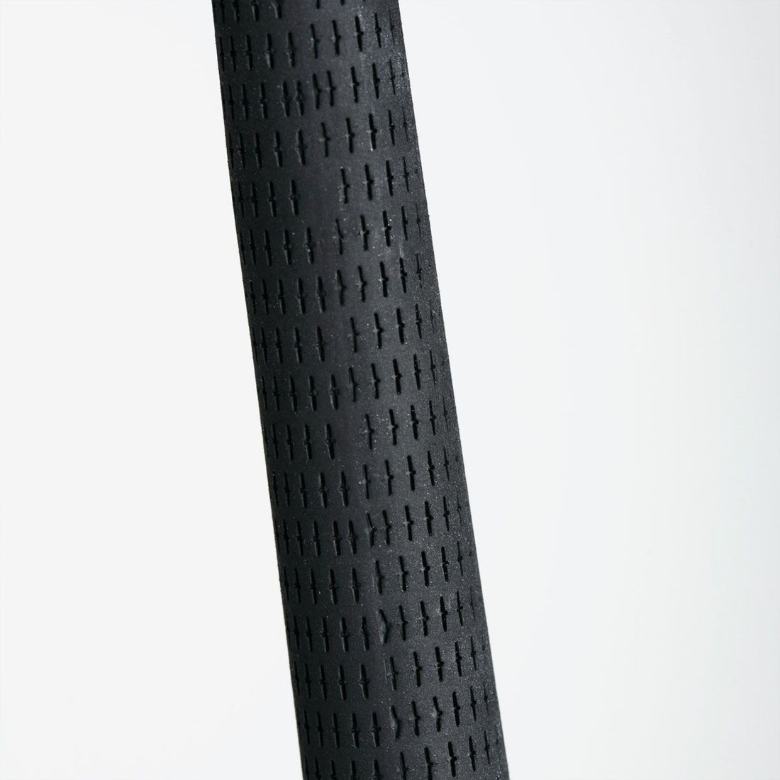 comfortable black grip on the Orlimar Dri-Clubz Golf Bag Umbrella